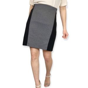 Laundry by Shelli Segal Straight & Pencil Skirt size  6